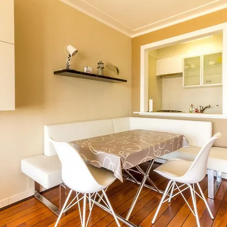 アパート St 0402 ミデルケルケ